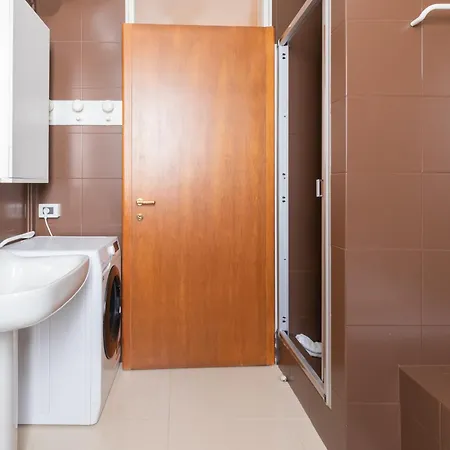 Apartment Joivy By The